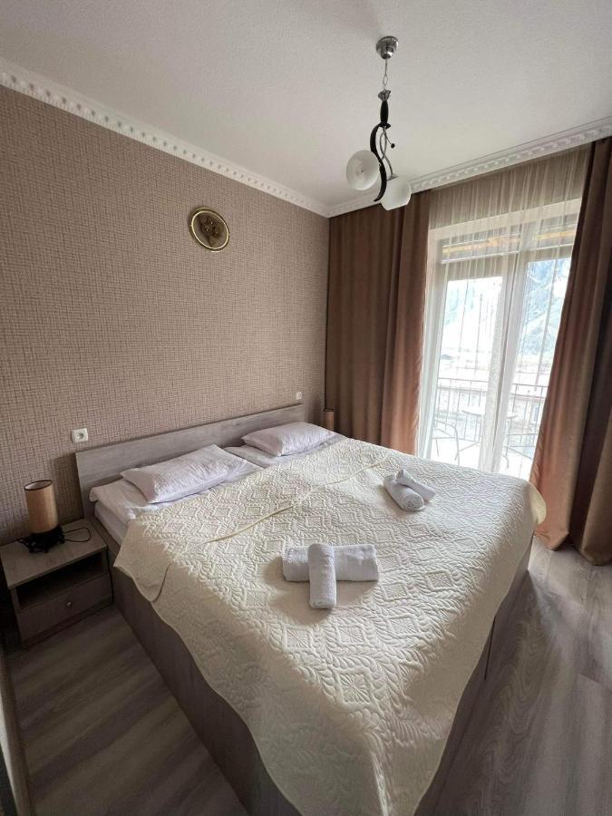 Crystal Kazbegi Hotel Eksteriør billede