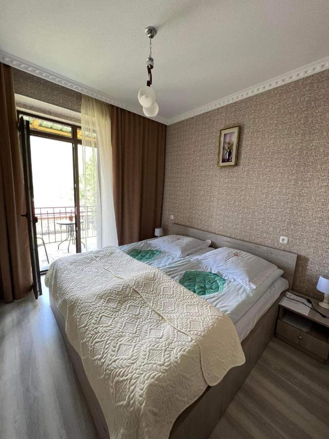 Crystal Kazbegi Hotel Eksteriør billede