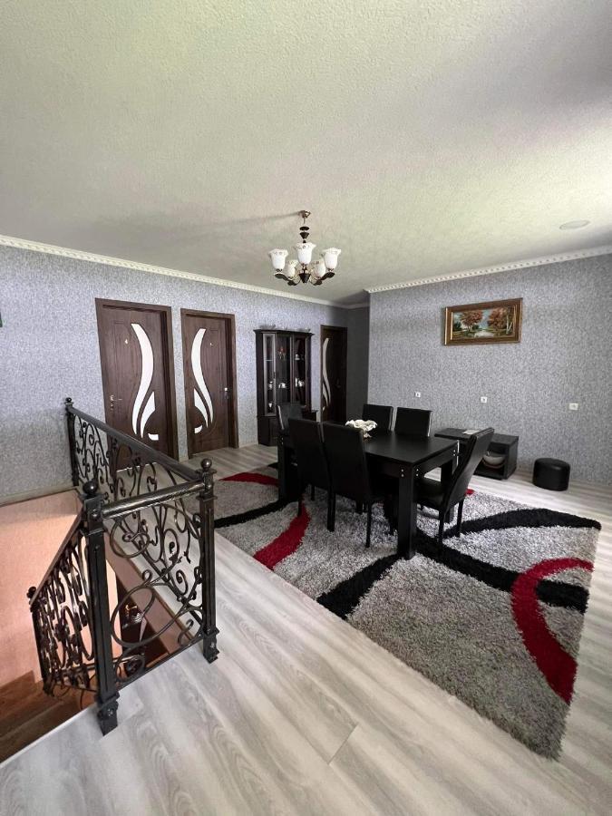 Crystal Kazbegi Hotel Eksteriør billede