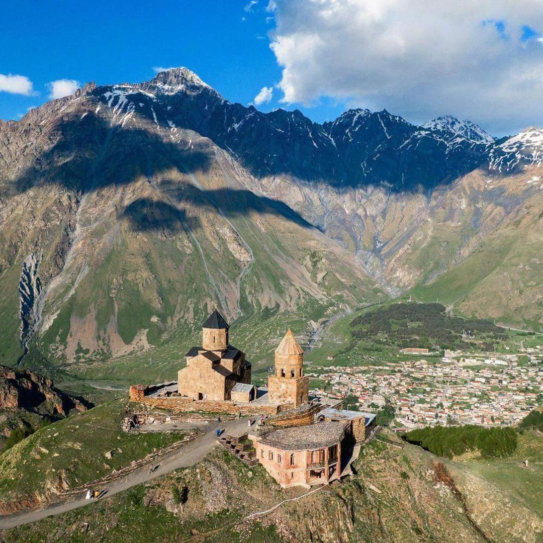 Crystal Kazbegi Hotel Eksteriør billede